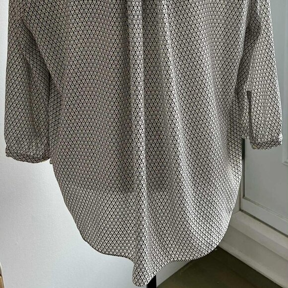 NYDJ Ivory & Black Recycled-Poly Geometric Pintuck Blouse Oversized Fit – US L - Picture 6 of 12